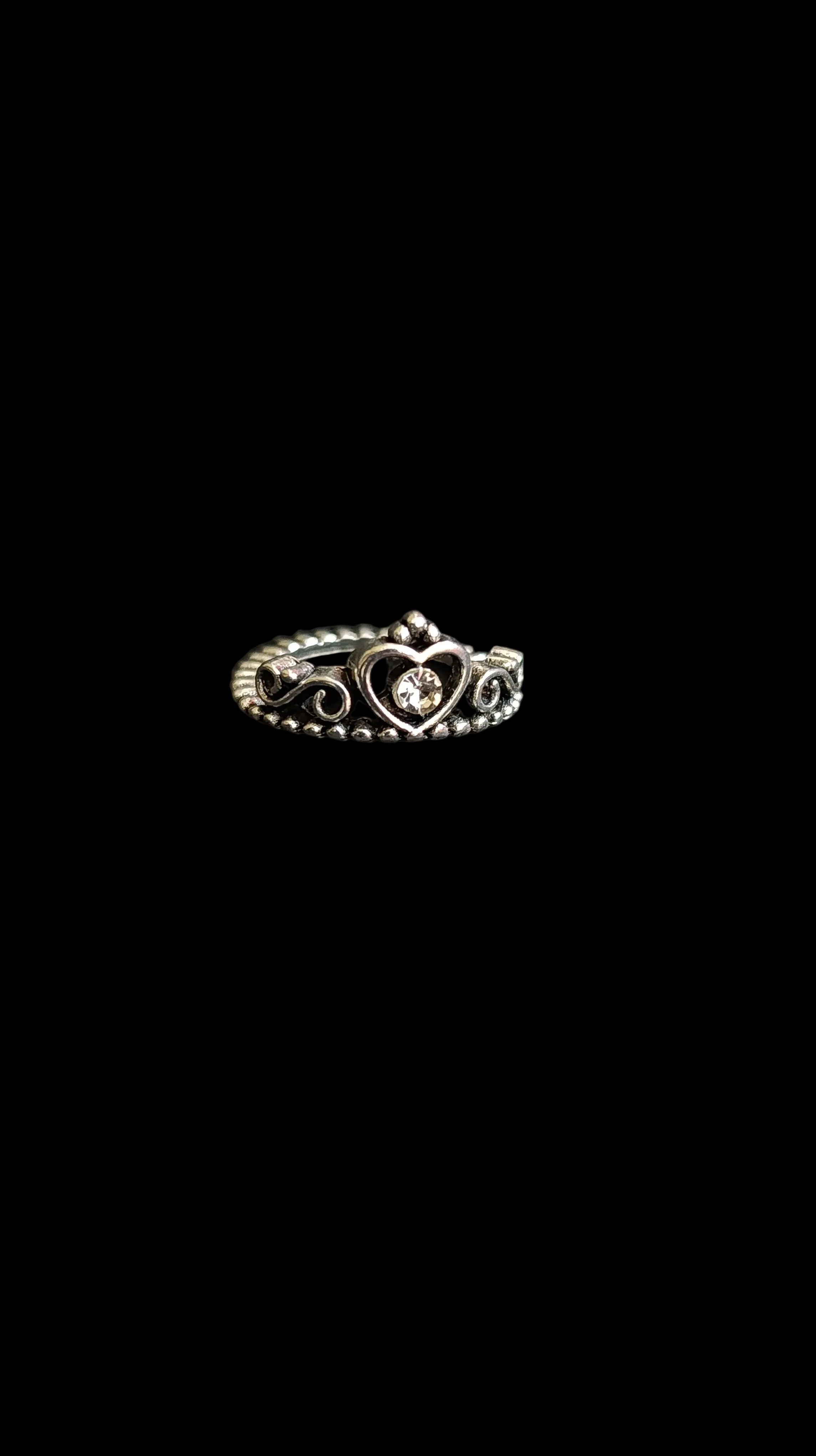 The Royal Heart Tiara Ring