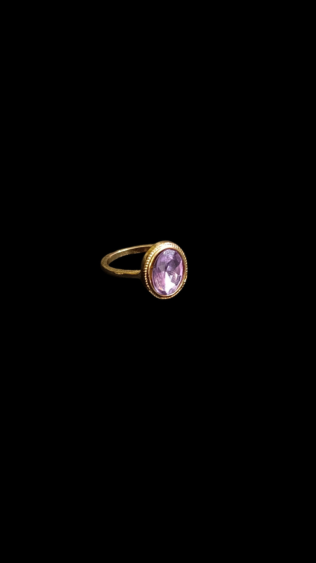 Lilac halo ring